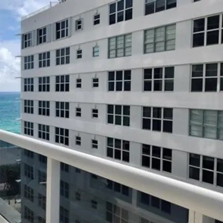 Image 3 - Green Diamond Condominium, 4775 Collins Avenue, Miami Beach, FL 33140, USA - Condo for rent