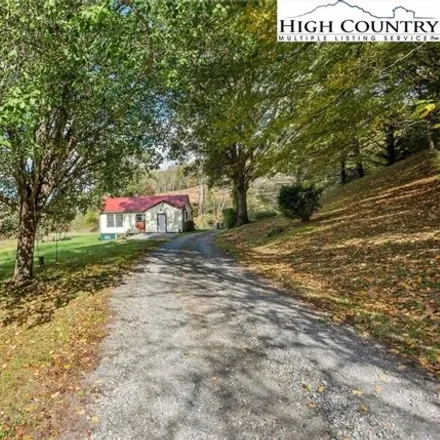 Image 9 - Lucky Valley Road, Alleghany County, NC 28663, USA - House for sale