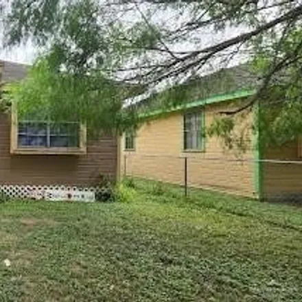 Rent this 3 bed house on 892 North 5th Avenue in Edinburg, TX 78541