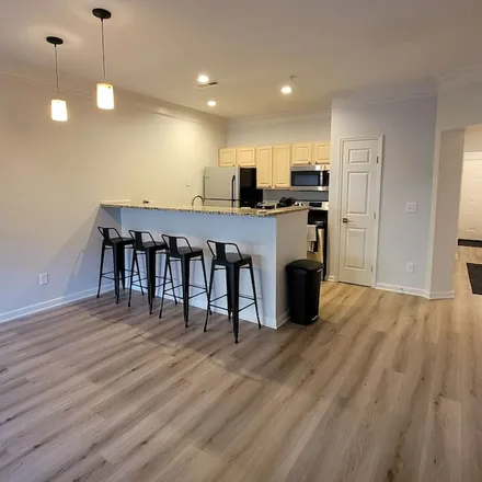 Rent this 2 bed condo on Dublin