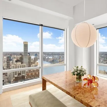 Image 6 - 845 United Nations Plz Apt 65a, New York, 10017 - Condo for sale