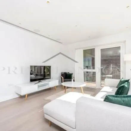 Image 3 - Woodford House, 4 Thurstan Street, London, SW6 2GB, United Kingdom - Room for rent