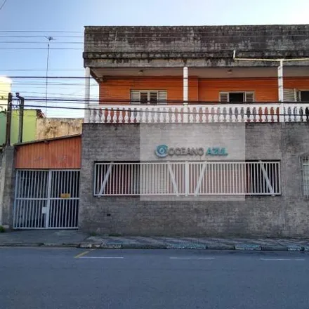 Buy this 5 bed house on Rua Sebastião Mariano Nepomucemo in Centro, Caraguatatuba - SP