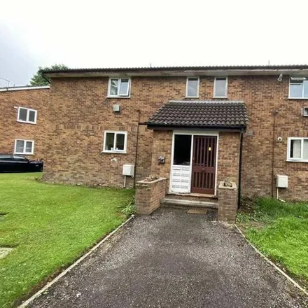 Rent this 1 bed room on 12 Heatherfield Court in Dean Row, SK9 2QE