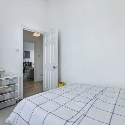 Rent this 2 bed apartment on unnamed road in London, E8 2DF
