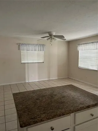 Image 4 - 5502 S Elkins Ave, Tampa, Florida, 33611 - House for rent