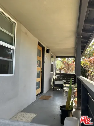 Image 3 - Overland & Galvin, Overland Avenue, Culver City, CA 90230, USA - Duplex for rent