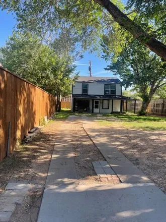 Rent this 2 bed house on 2020 30th Street in Lubbock, TX 79411