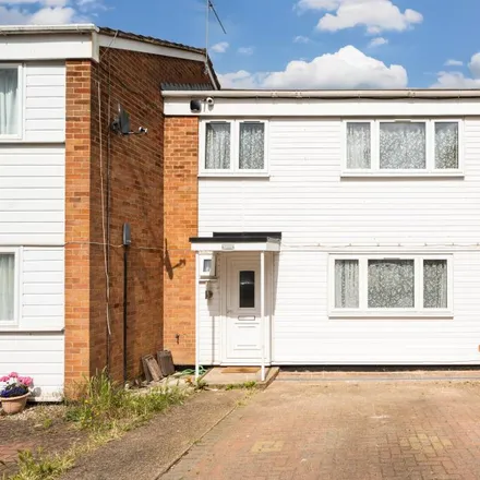 Rent this 3 bed townhouse on Vicus Way in Maidenhead, SL6 1EL