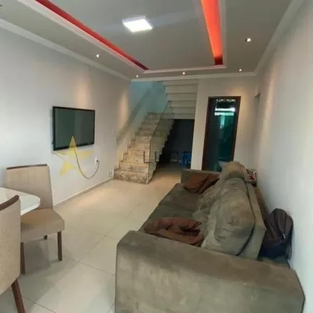 Buy this 3 bed house on Rua Antônio Lambertucci in Regional Norte, Betim - MG