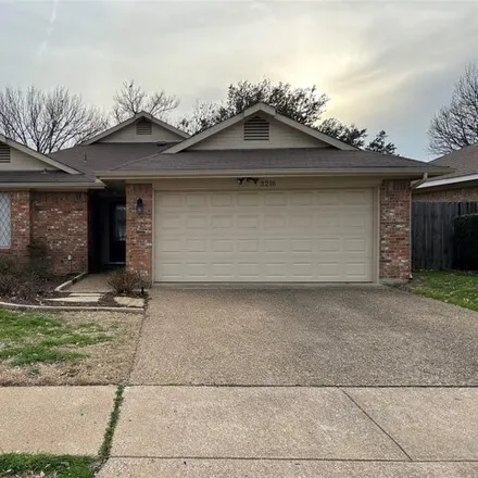 Rent this 3 bed house on 3216 Laurel Oaks Court in Garland, TX 75044