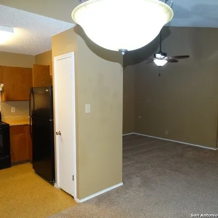 Image 8 - Edgemont Drive, San Antonio, TX 78247, USA - Duplex for rent