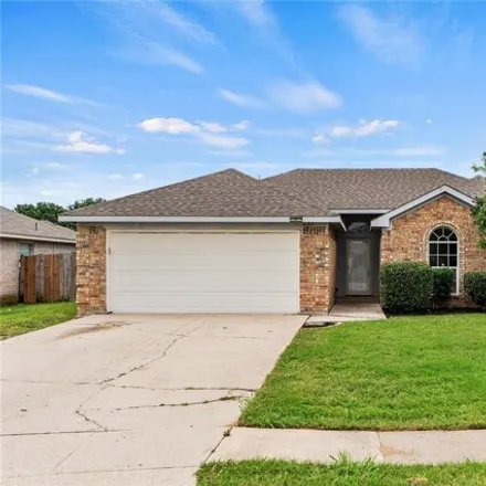 Buy this 3 bed house on 831 Amber Drive in Saginaw, TX 76179