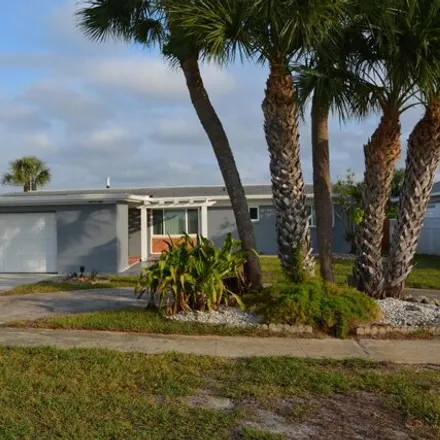 Rent this 4 bed house on 1550 West Central Avenue in Brevard County, FL 32952