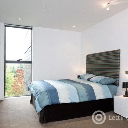 Image 4 - 14 Simpson Loan, City of Edinburgh, EH3 9GQ, United Kingdom - Apartment for rent