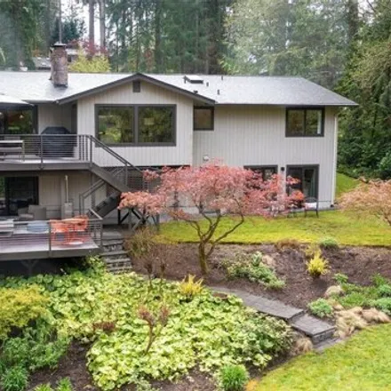 Image 3 - 21230 Southeast 16th Place, Sammamish, WA 98075, USA - House for sale