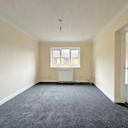 Rent this 2 bed apartment on Avenue Road in St Neots, PE19 1LJ