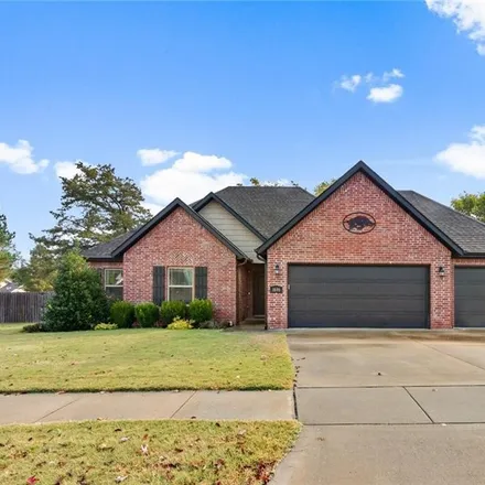 Image 1 - 1716 South Harding Place, Fayetteville, AR 72701, USA - House for sale