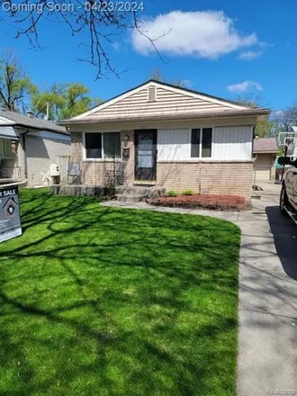 Buy this 3 bed house on 11313 Coolidge Avenue in Warren, MI 48089