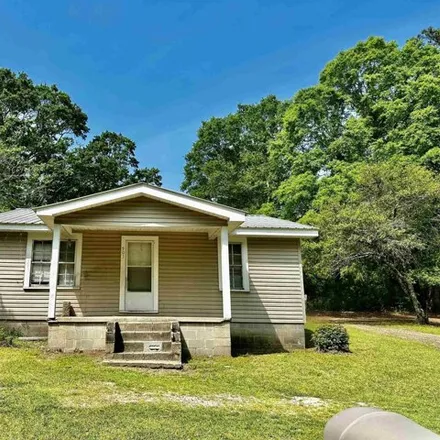 Buy this 2 bed house on Goode Street in Andalusia, AL 36420