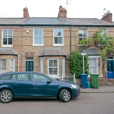 Rent this 4 bed townhouse on 23 St Bernard's Road in Central North Oxford, Oxford