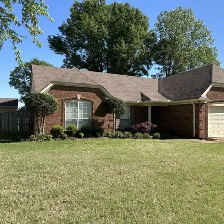 Rent this 3 bed house on 6734 Laurel Valley Drive in Bartlett, TN 38135