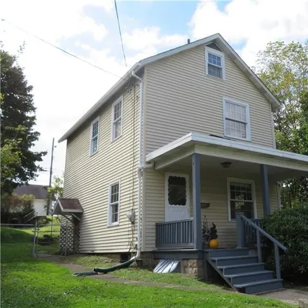 Image 1 - 134 Campbell Avenue, Leechburg, Armstrong County, PA 15656, USA - House for sale