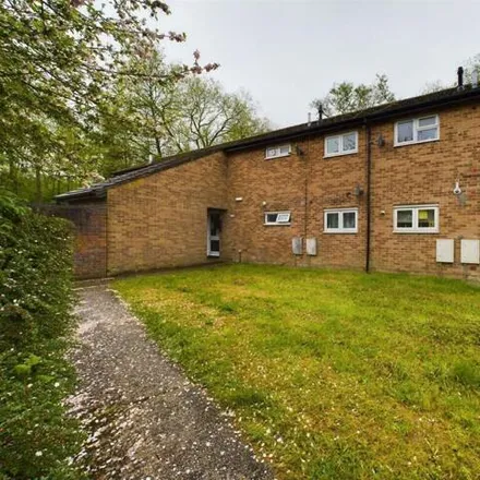Buy this 1 bed apartment on Milne Close in Ifield West, RH11 6AS