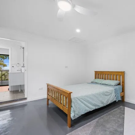 Rent this 2 bed house on South West Rocks NSW 2431