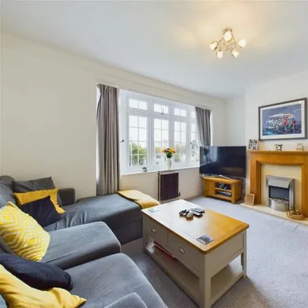 Image 3 - Downview Court, High Beeches, Worthing, BN11 4TJ, United Kingdom - Apartment for sale
