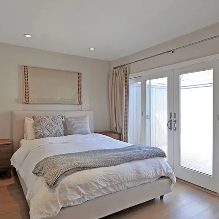 Rent this 1 bed apartment on Stanford Court in Santa Monica, CA 90404