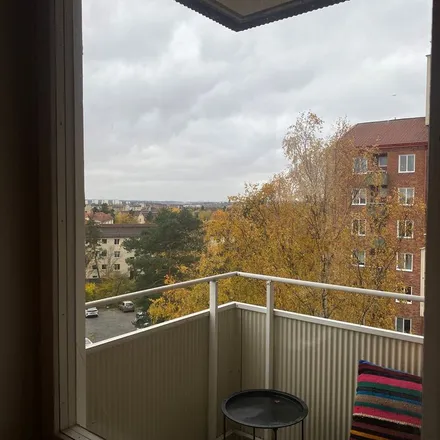 Rent this 2 bed apartment on Bokbindarvägen 14 in 129 33 Stockholm, Sweden