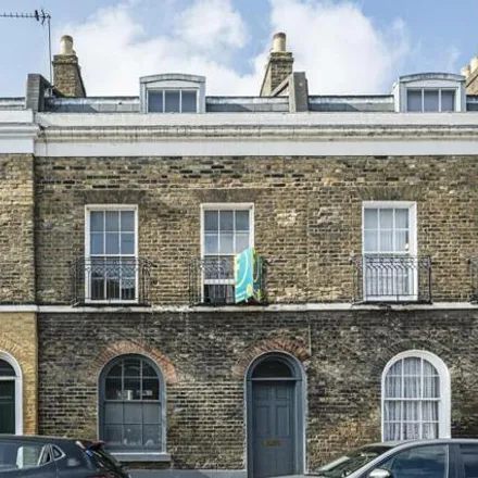 Rent this 3 bed house on 48 Lindley Street in London, E1 3AU