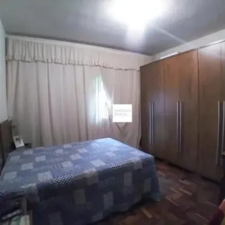Buy this 5 bed house on Rua Régia in Nova Cintra, Belo Horizonte - MG
