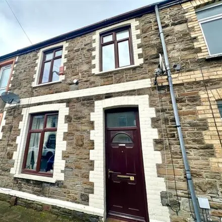 Buy this 2 bed townhouse on Janet Street in Cardiff, CF24 2DU