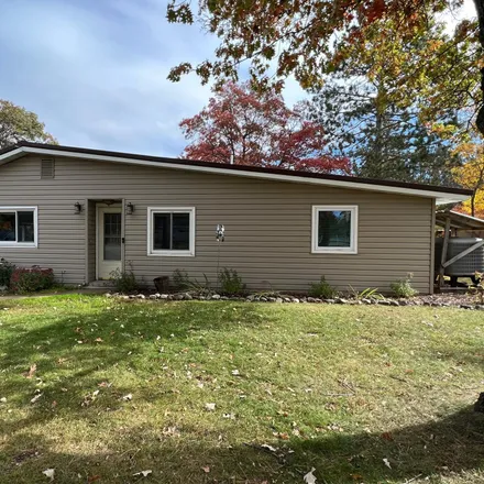 Buy this 3 bed house on 620 Taft Avenue Southeast in Bemidji, MN 56601