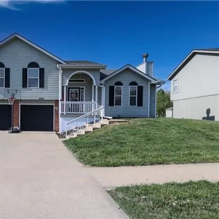 Buy this 3 bed house on 4731 Crystal Drive in Saint Joseph, MO 64503