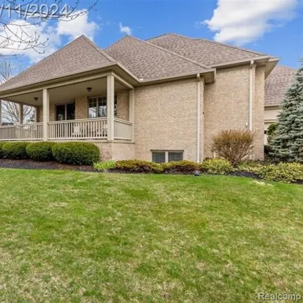 Image 3 - Regency Hills Drive, Shelby Charter Township, MI 48316, USA - House for sale