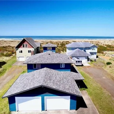 Buy this 2 bed house on 1123 Ocean Shores Boulevard Southwest in Ocean Shores, Grays Harbor County