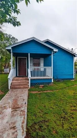 Buy this 4 bed house on 528 McKeen Street in Waco, TX 76704