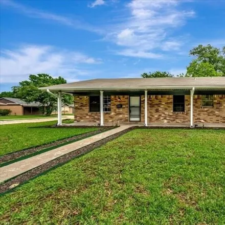 Buy this 4 bed house on 525 Arbor Drive in Deer Park, TX 77536