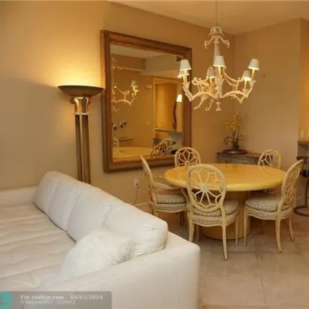 Image 5 - 4452 El Mar Drive, Lauderdale-by-the-Sea, Broward County, FL 33308, USA - Condo for rent