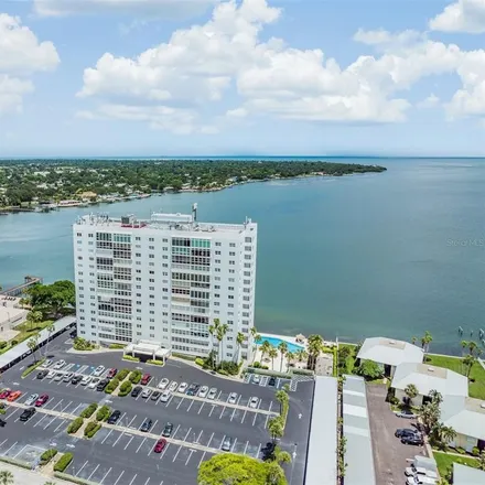 Image 3 - 7200 Sunshine Skyway Lane South, Saint Petersburg, FL 33711, USA - Condo for sale