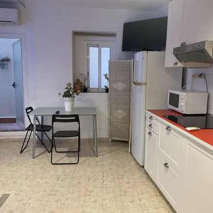 Rent this 1 bed apartment on Carrer de Sant Josep Oriol in 15, 08001 Barcelona