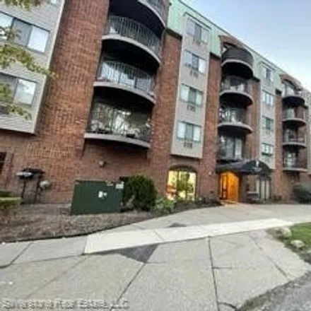 Rent this 1 bed condo on Poppelton Place in 35300 Woodward Avenue, Birmingham