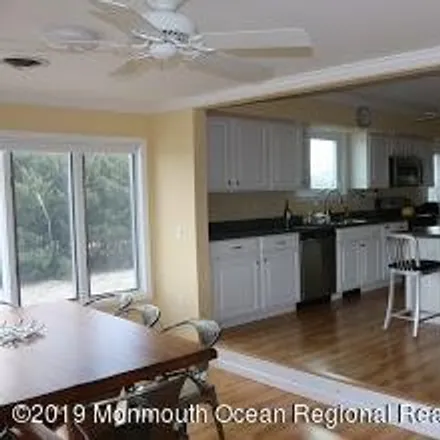 Image 5 - 21 Pershing Boulevard, Lavallette, Ocean County, NJ 08735, USA - House for rent
