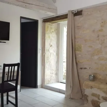 Rent this 1 bed house on 24290 Auriac-du-Périgord
