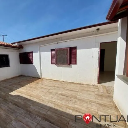 Rent this 3 bed house on Rua Santa Helena in Jardim Luciana, Marília - SP