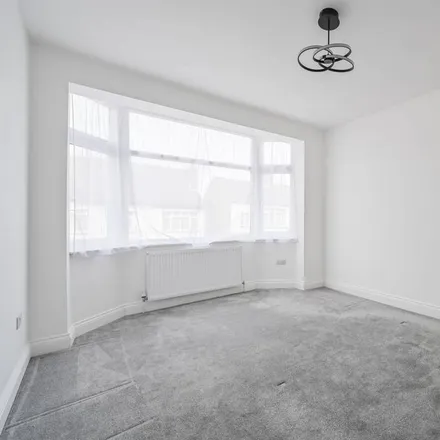 Image 1 - 82 Chester Road, London, N17 6EA, United Kingdom - Townhouse for rent