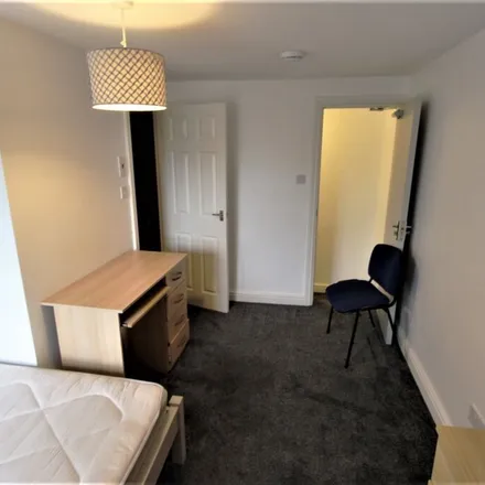 Rent this 4 bed apartment on 76 Northfield Road in Coventry, CV1 2BP